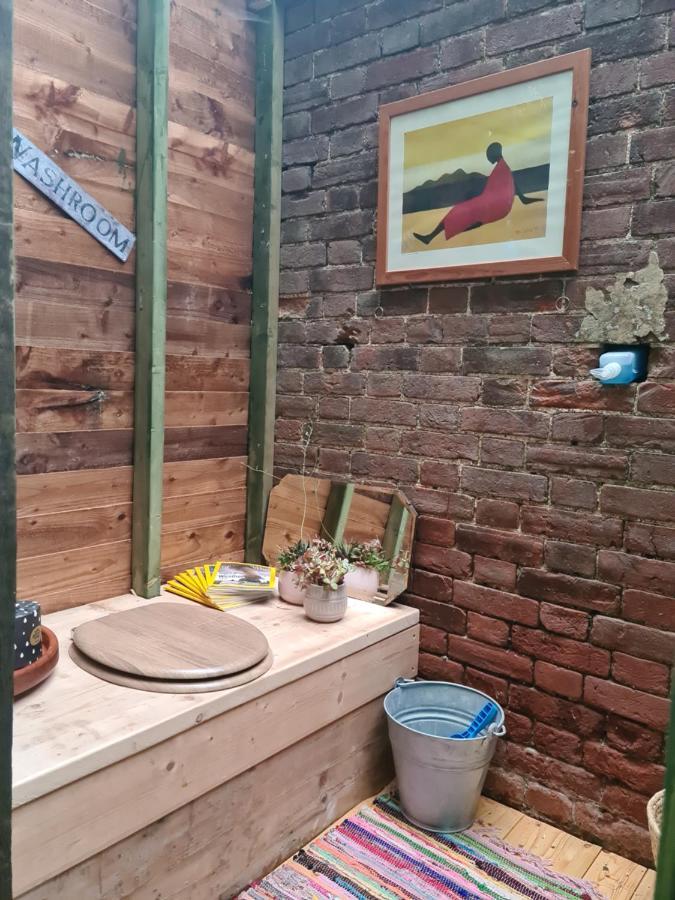 The Potting Shed Luxury tent Manuden